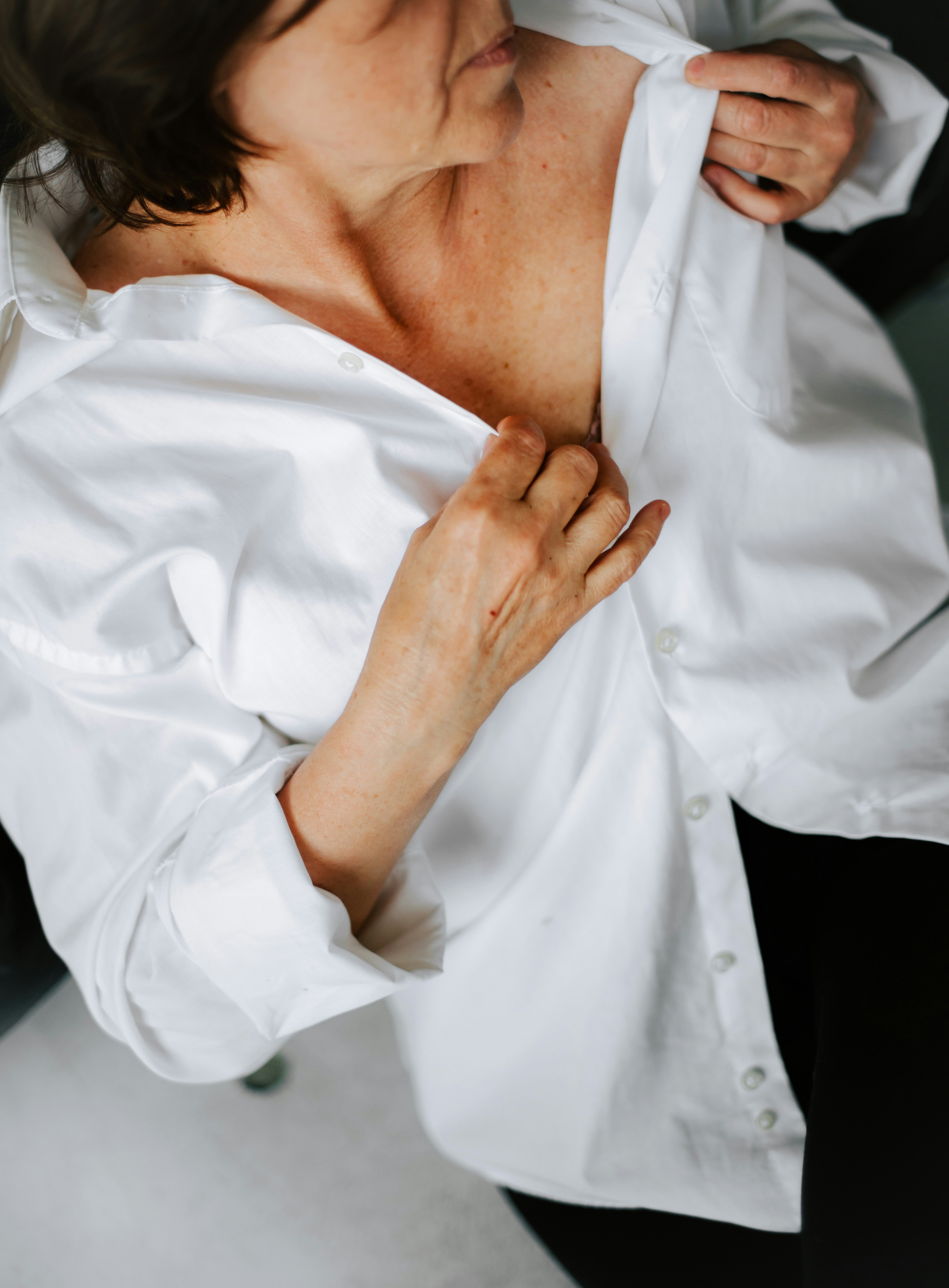 Navigating the Waves of Perimenopause and Menopause
